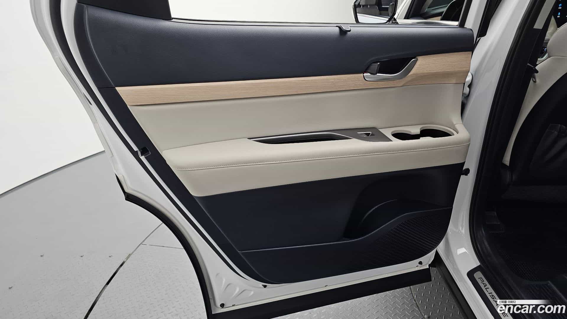 Palisade Hyundai 2022.6-INNER-035