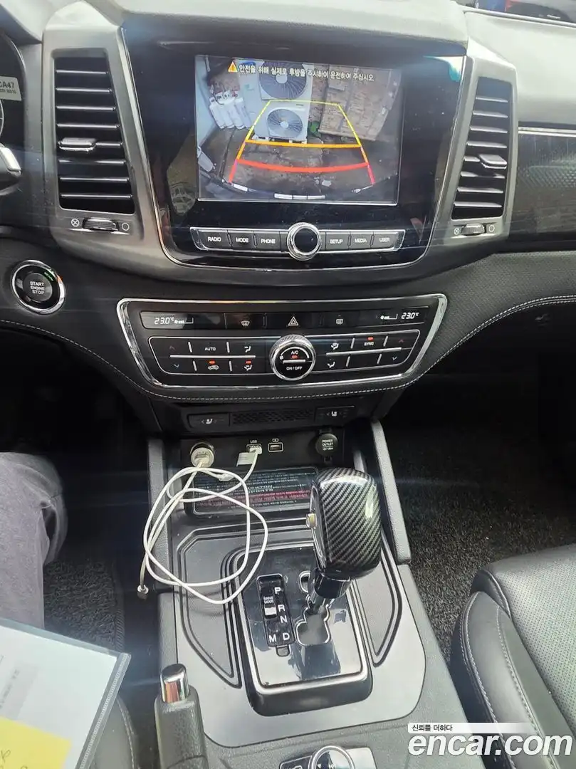 Rexton KG Mobility 2022.3-INNER-007