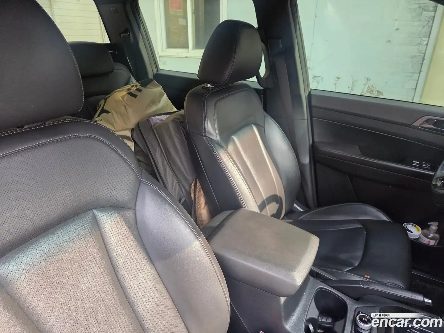 Rexton KG Mobility 2022.3-INNER-010