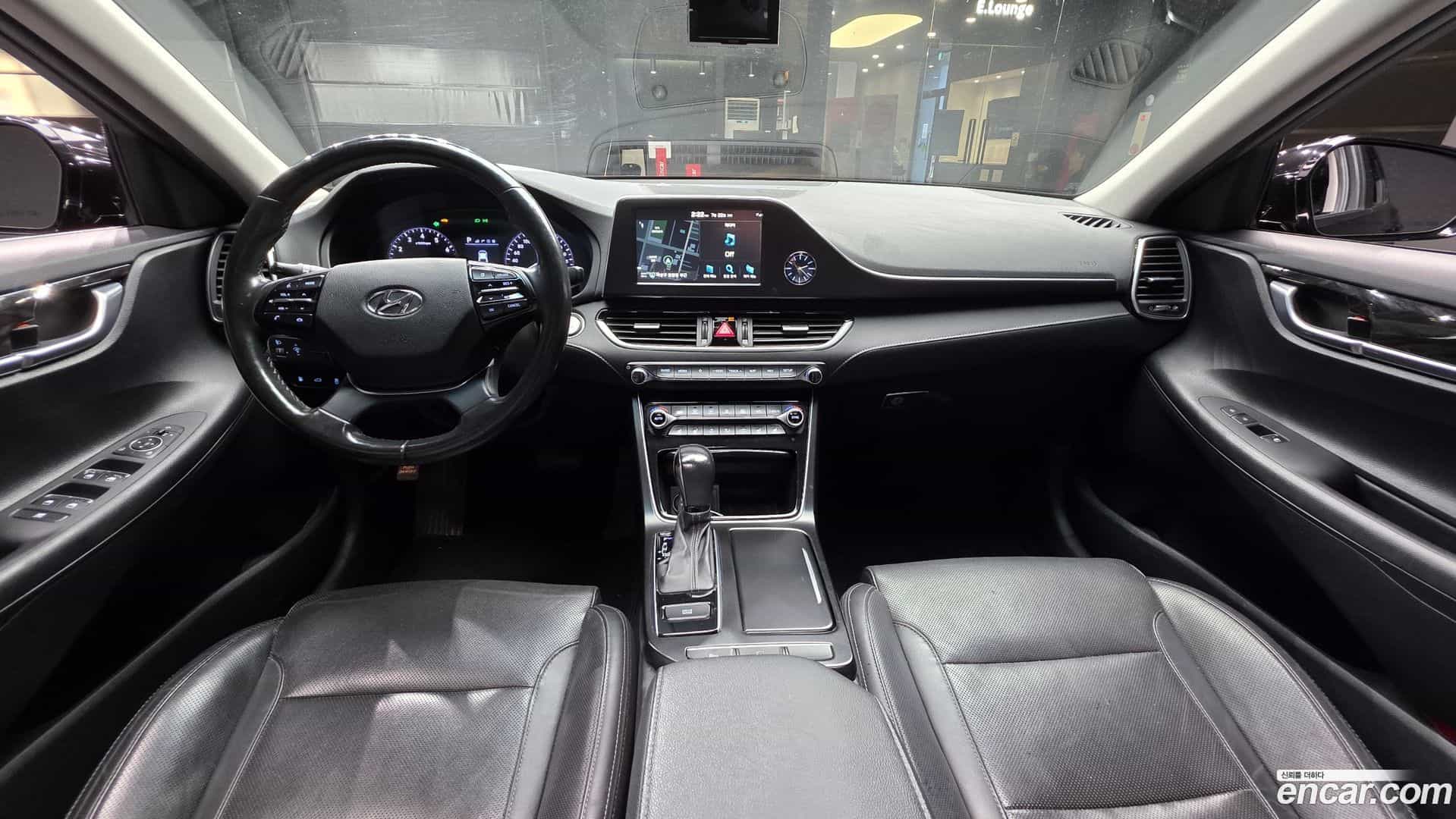 Grandeur Hyundai 2019.0-INNER-007