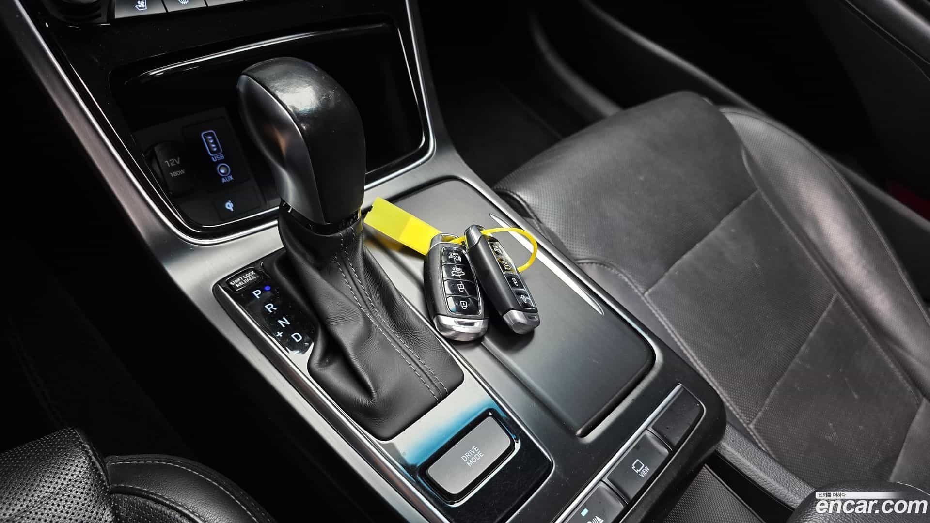 Grandeur Hyundai 2019.0-INNER-009