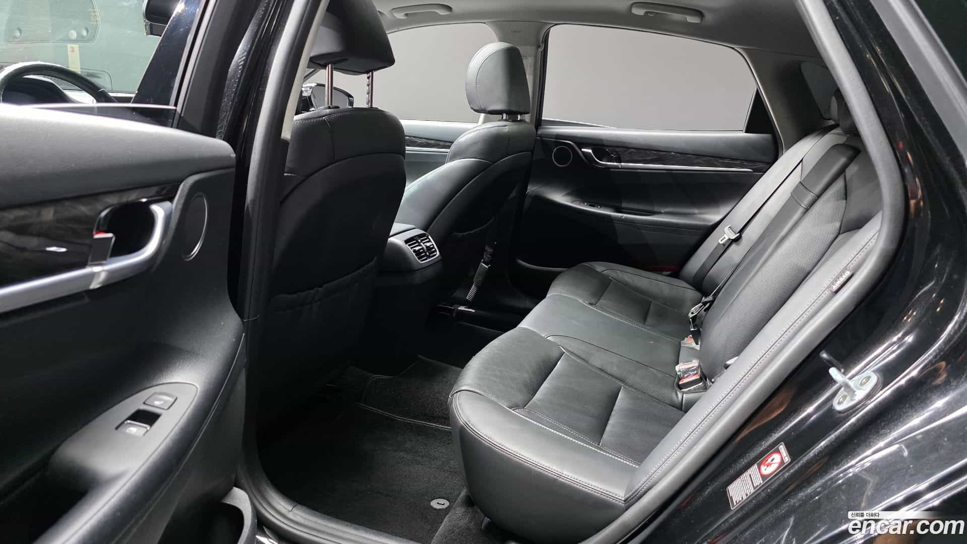 Grandeur Hyundai 2019.0-OPTION-016