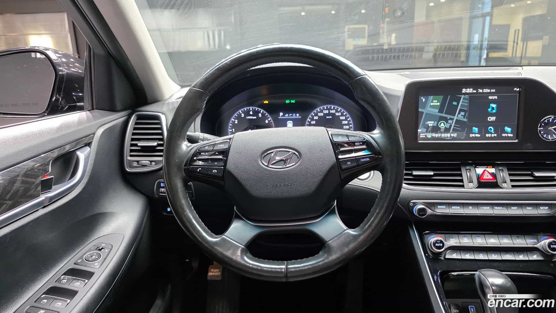 Grandeur Hyundai 2019.0-OPTION-018