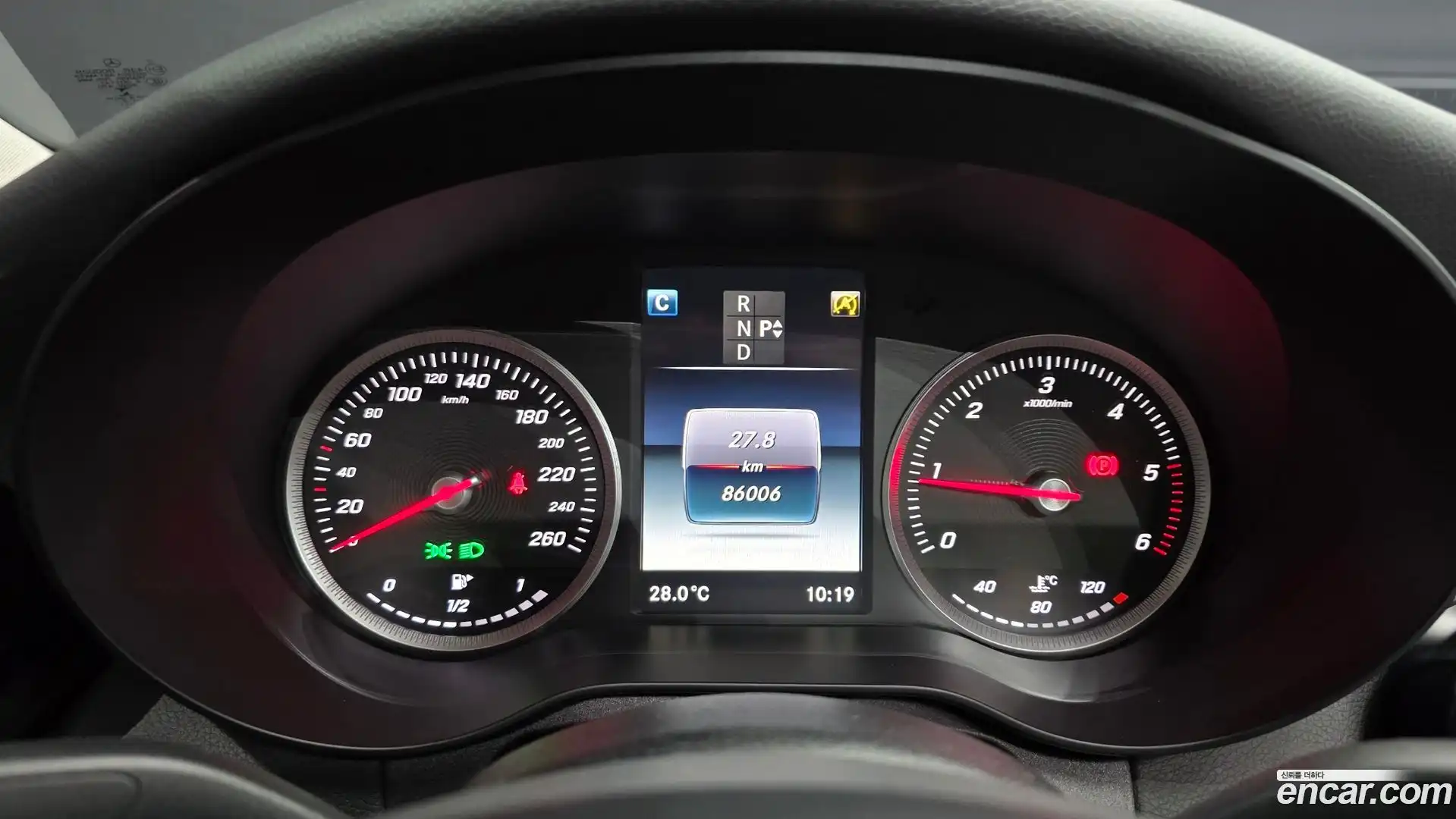 C-Class Mercedes-Benz 2016.4-INNER-008