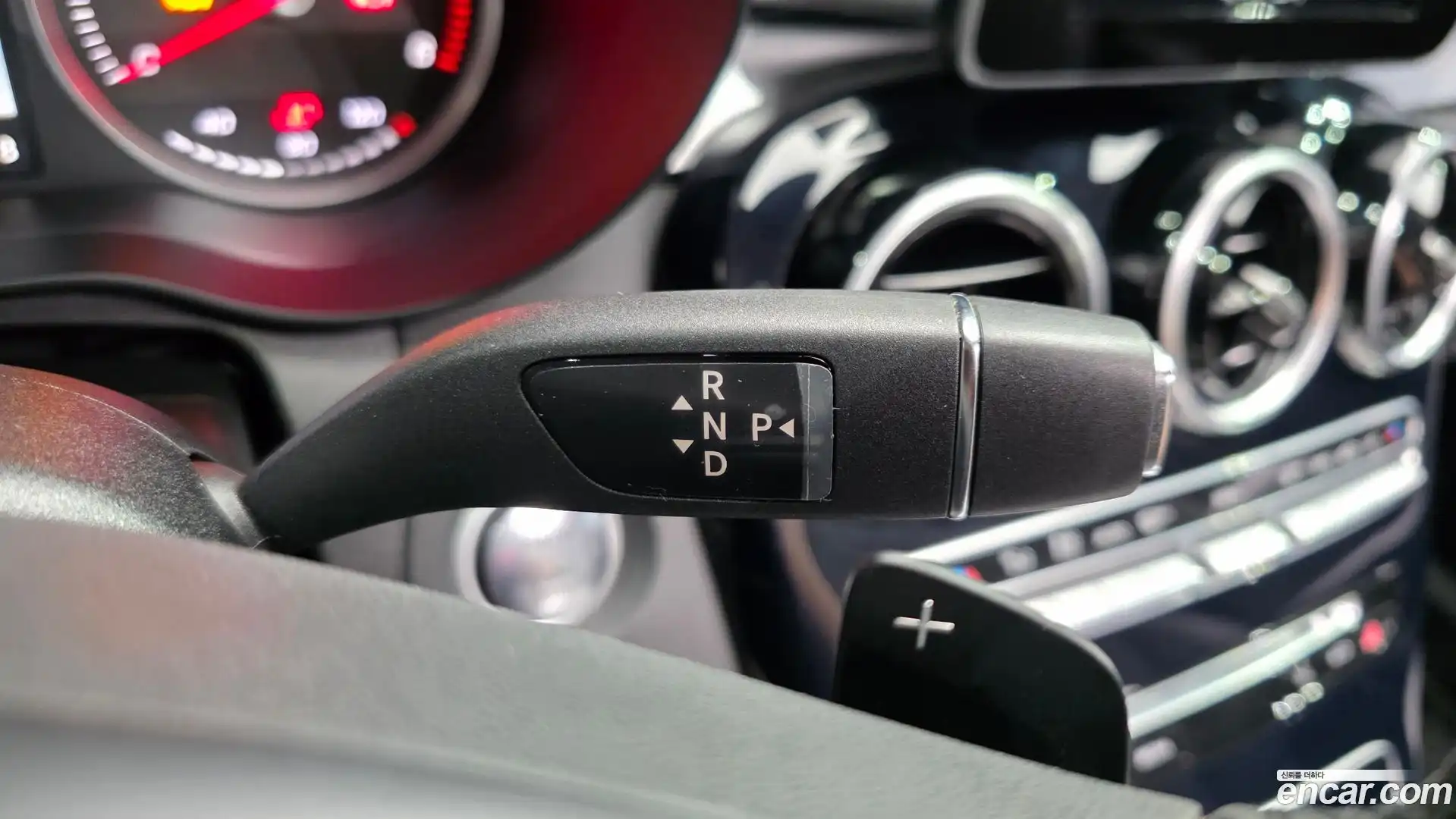 C-Class Mercedes-Benz 2016.4-INNER-009