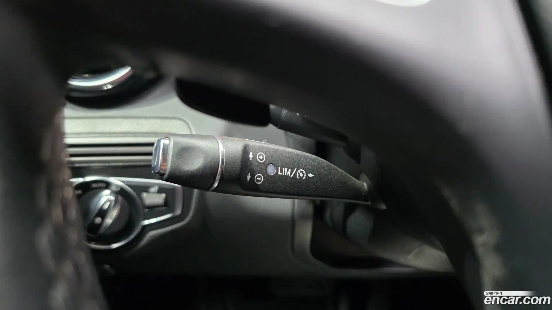 C-Class Mercedes-Benz 2016.4-OPTION-018