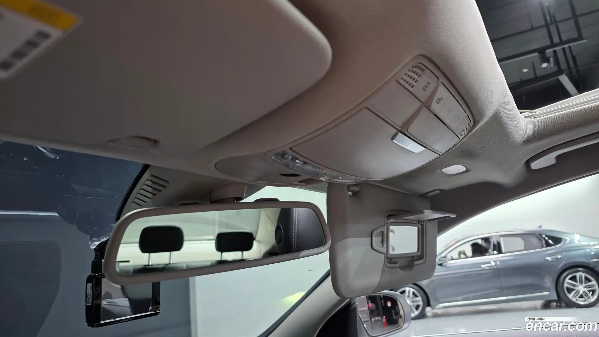 C-Class Mercedes-Benz 2016.4-OPTION-023