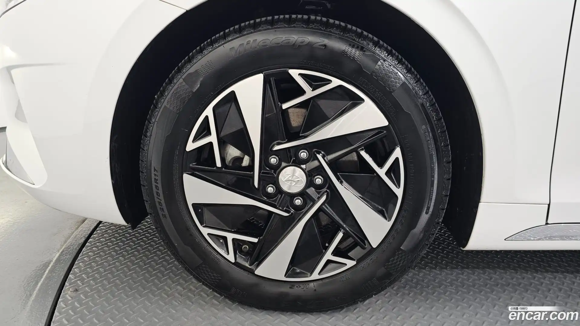 Grandeur Hyundai 2020.10-OUTER-005