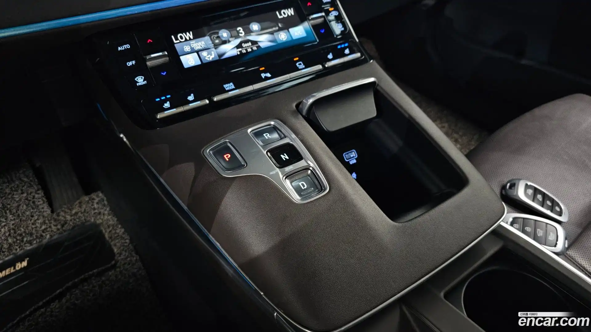 Grandeur Hyundai 2020.10-INNER-009