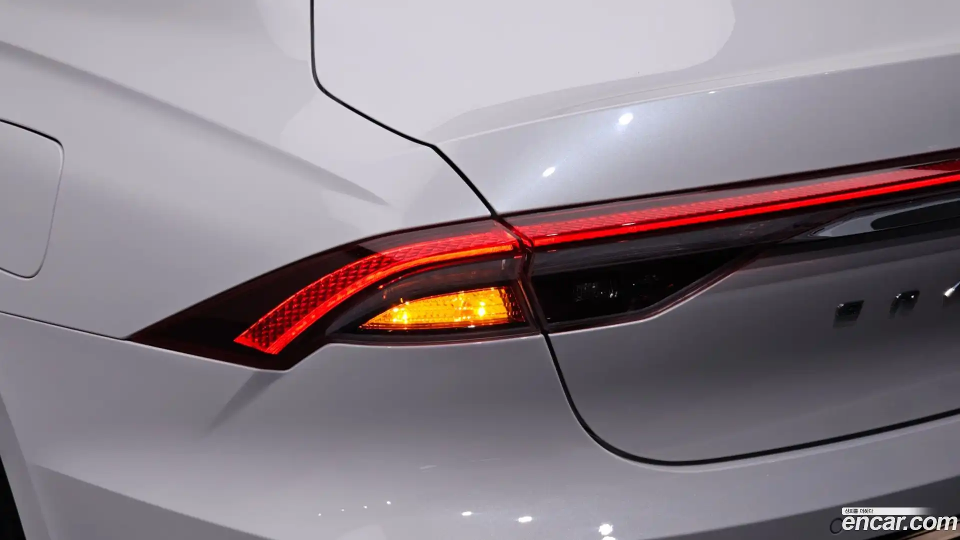 Grandeur Hyundai 2020.10-OUTER-033