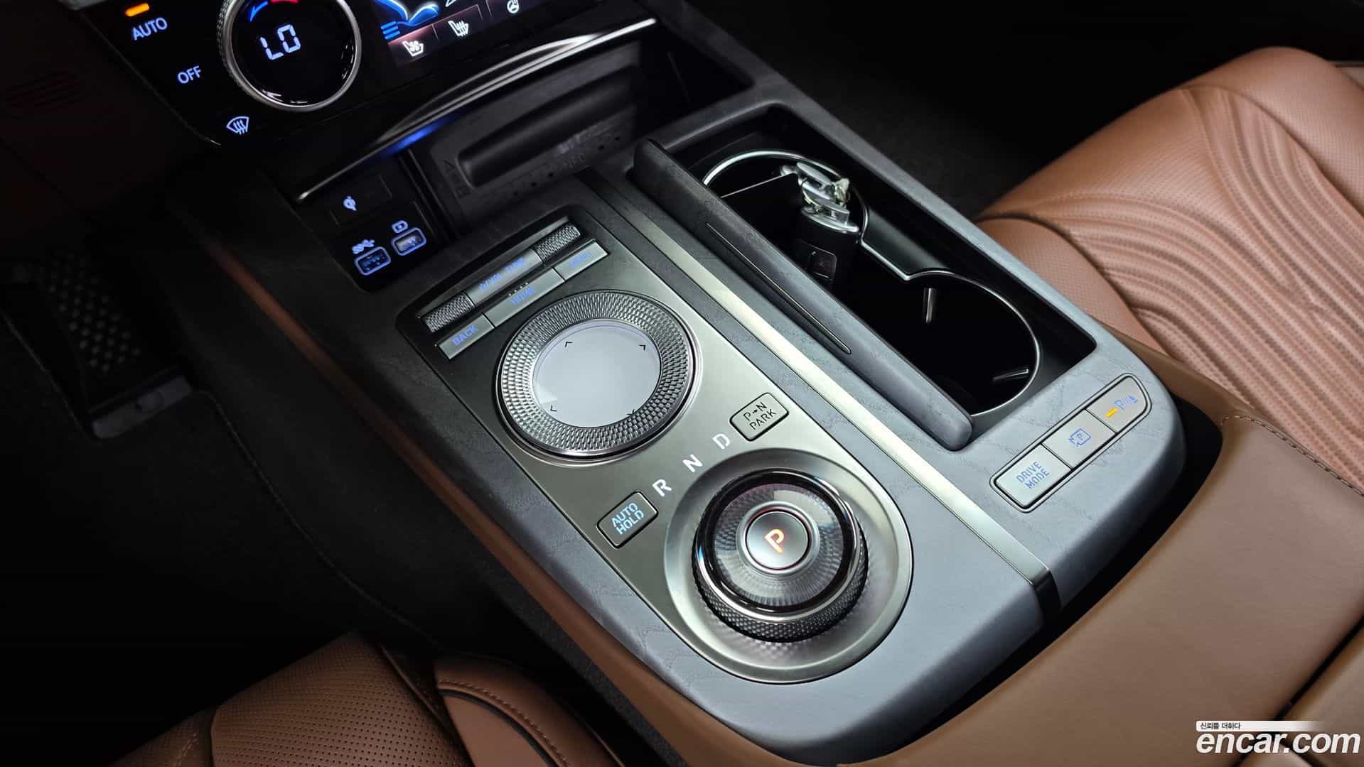 G80 Genesis 2022.4-INNER-009