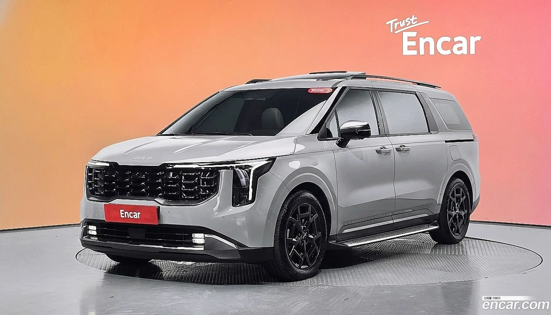 Main__Slider__Photo:Canival Kia 2024.6-0