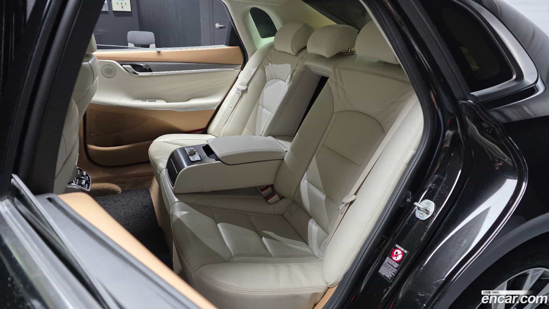 Grandeur Hyundai 2021.9-OPTION-016
