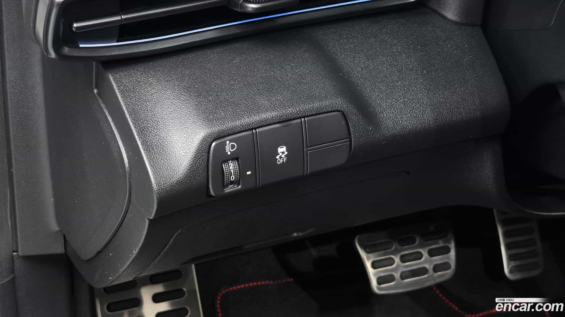 AVANTE Hyundai 2025.0-OPTION-017