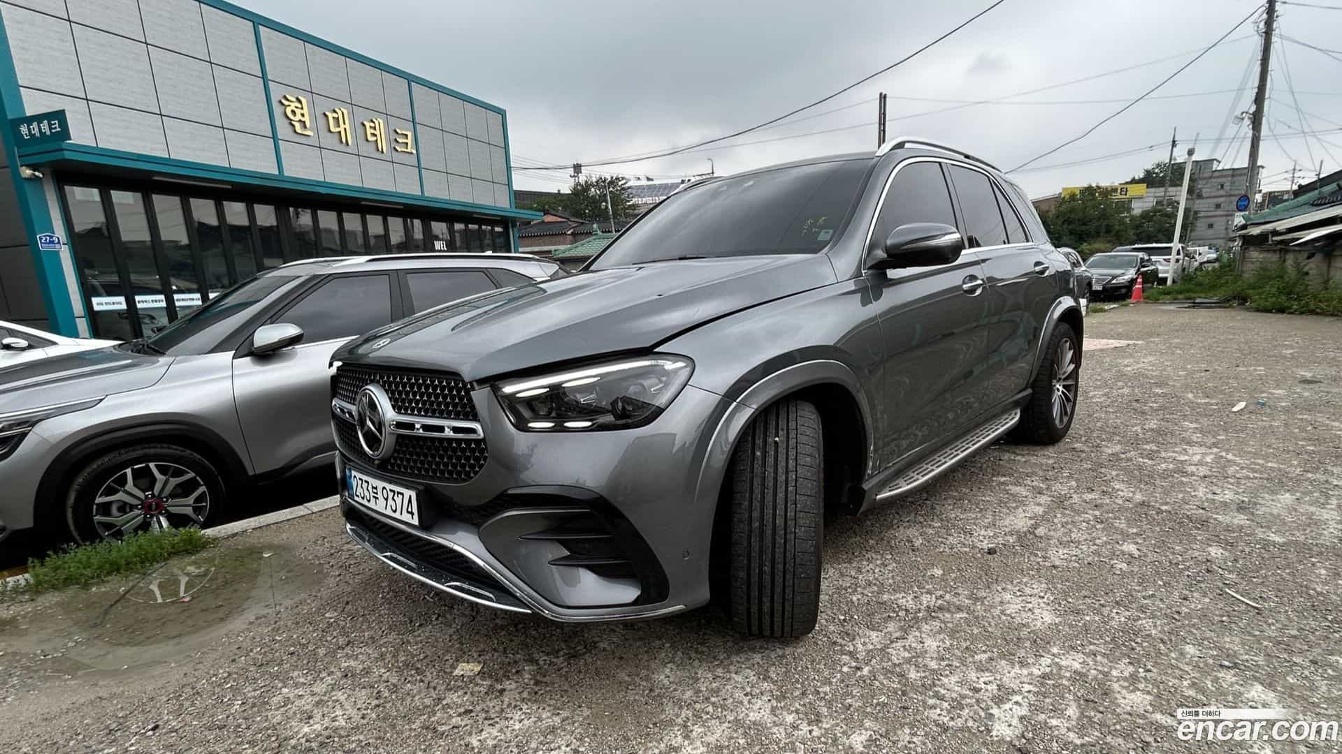 GLE-Class Mercedes-Benz 2024.3-OUTER-002