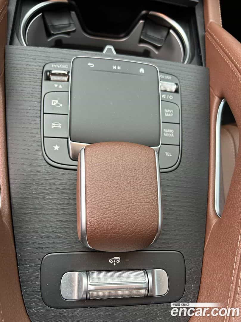 GLE-Class Mercedes-Benz 2024.3-OPTION-022
