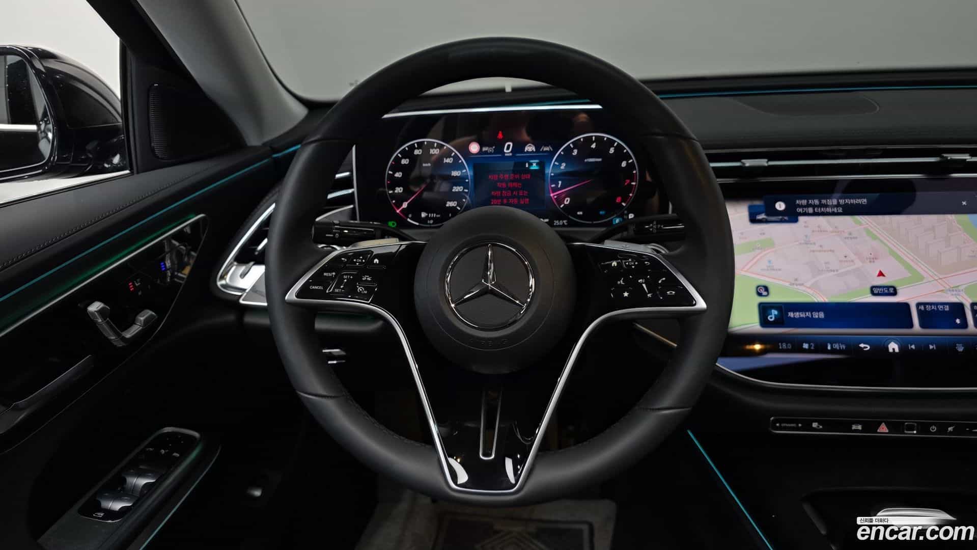 E-Class Mercedes-Benz 2025.8-OPTION-018