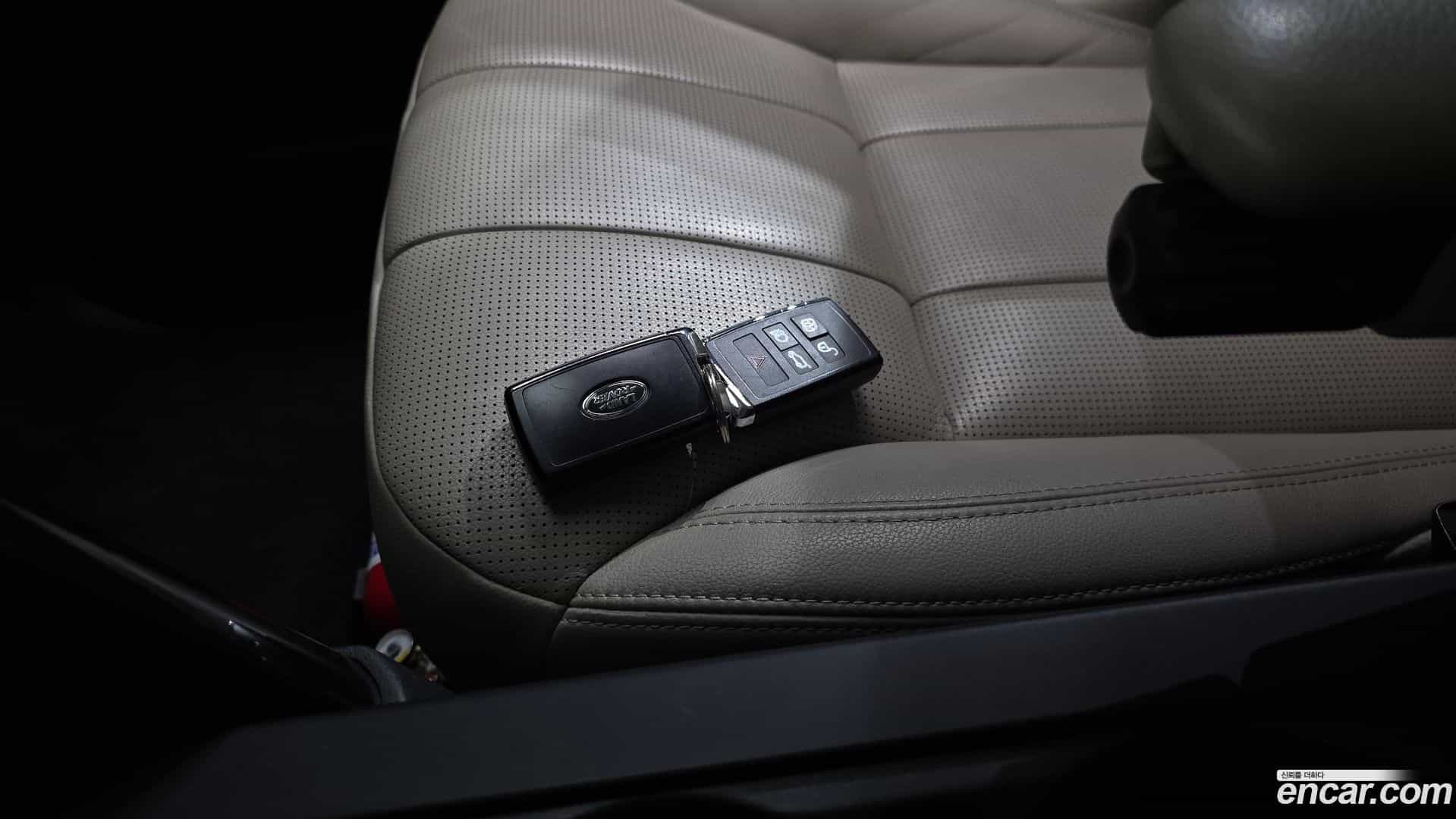 Discovery Land Rover 2018.7-OPTION-044