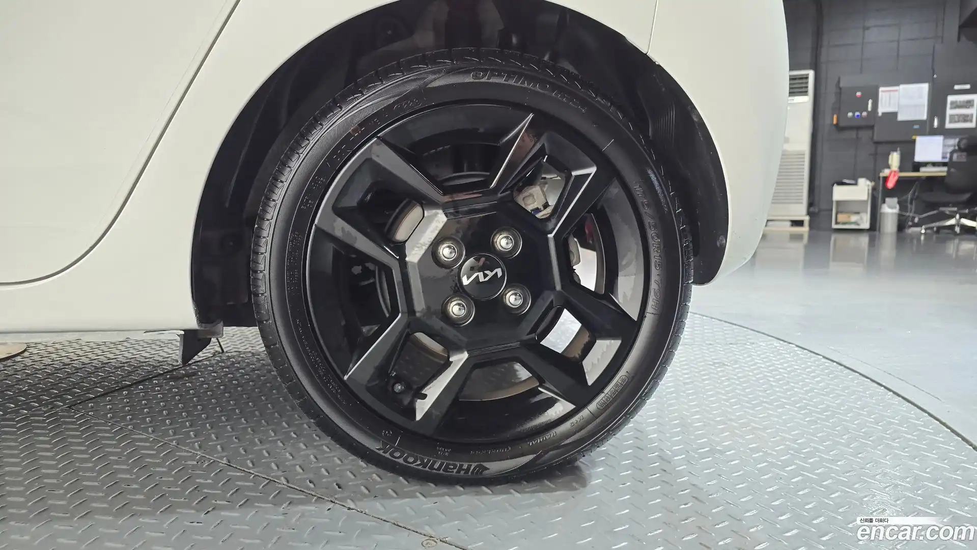 RAY Kia 2023.3-OUTER-031