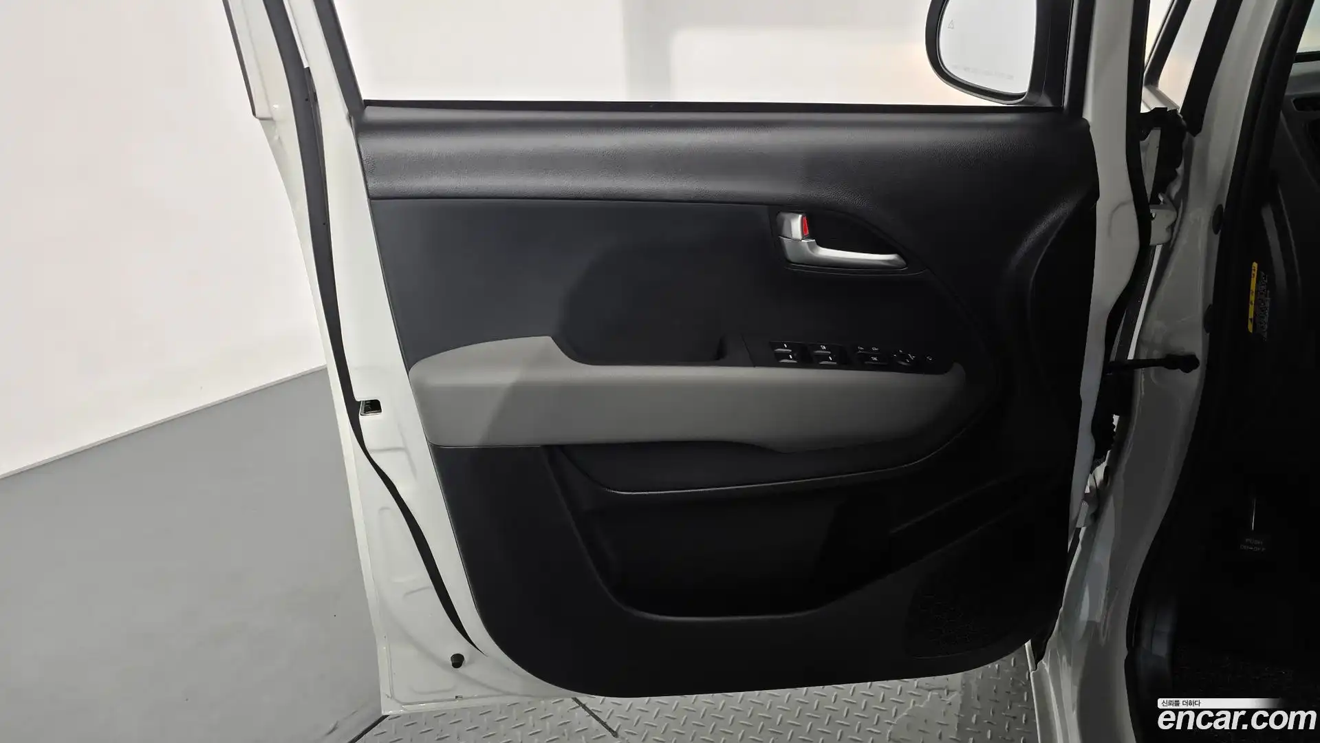 RAY Kia 2023.3-INNER-034