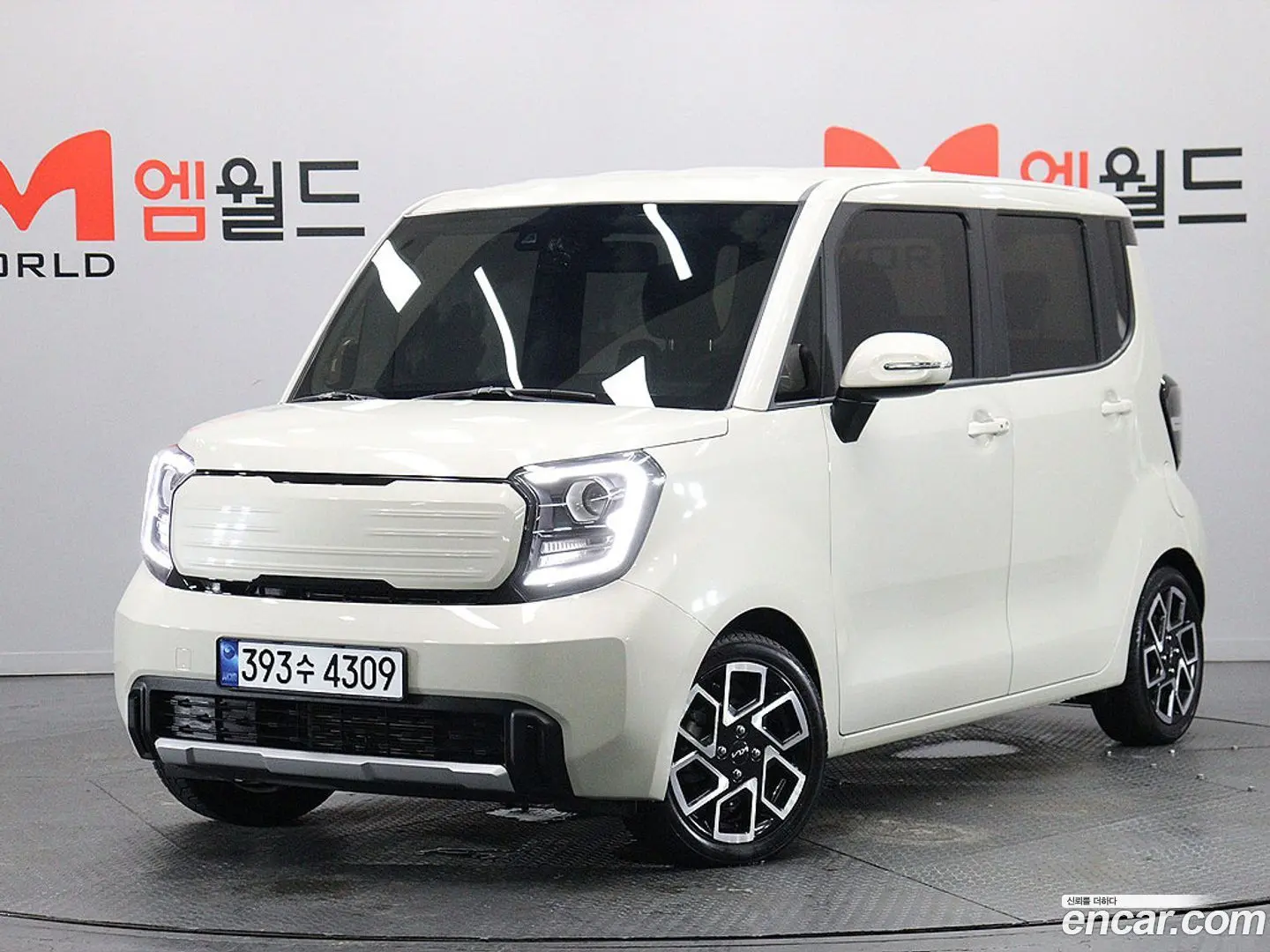 Main__Slider__Photo:RAY Kia 2023.8-0