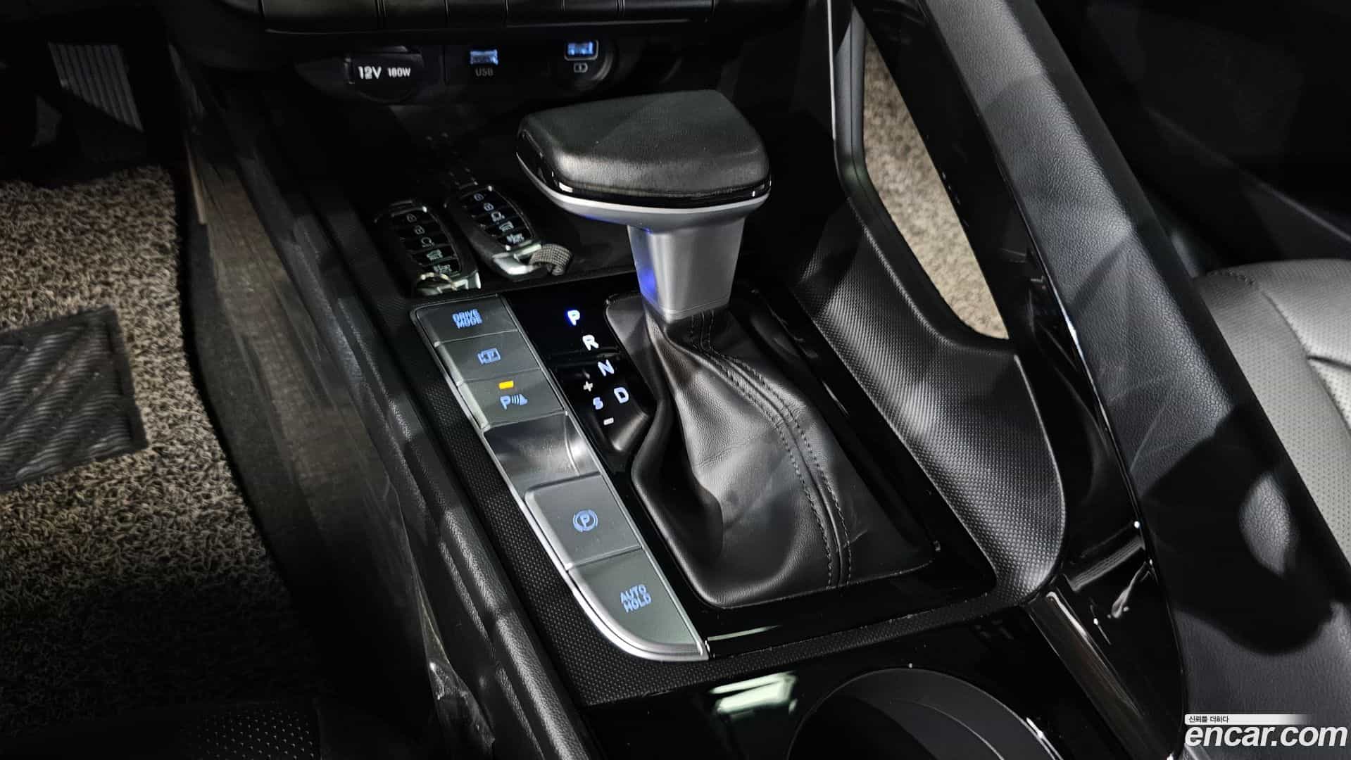 AVANTE Hyundai 2021.10-INNER-009