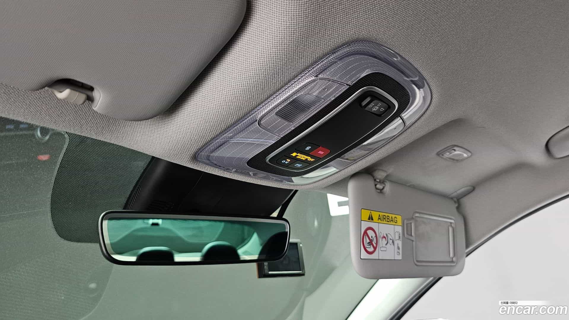 AVANTE Hyundai 2021.10-OPTION-043