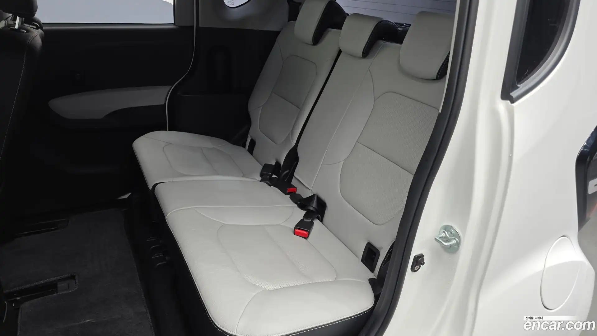 RAY Kia 2025.9-INNER-036
