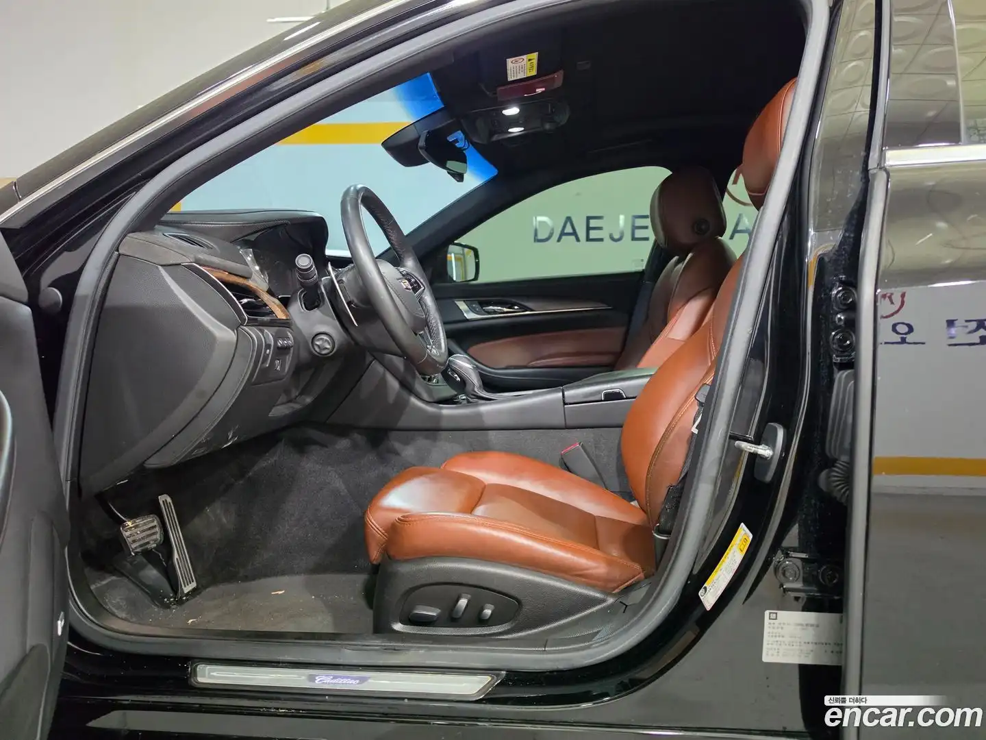 CTS Cadillac 2015.0-INNER-008