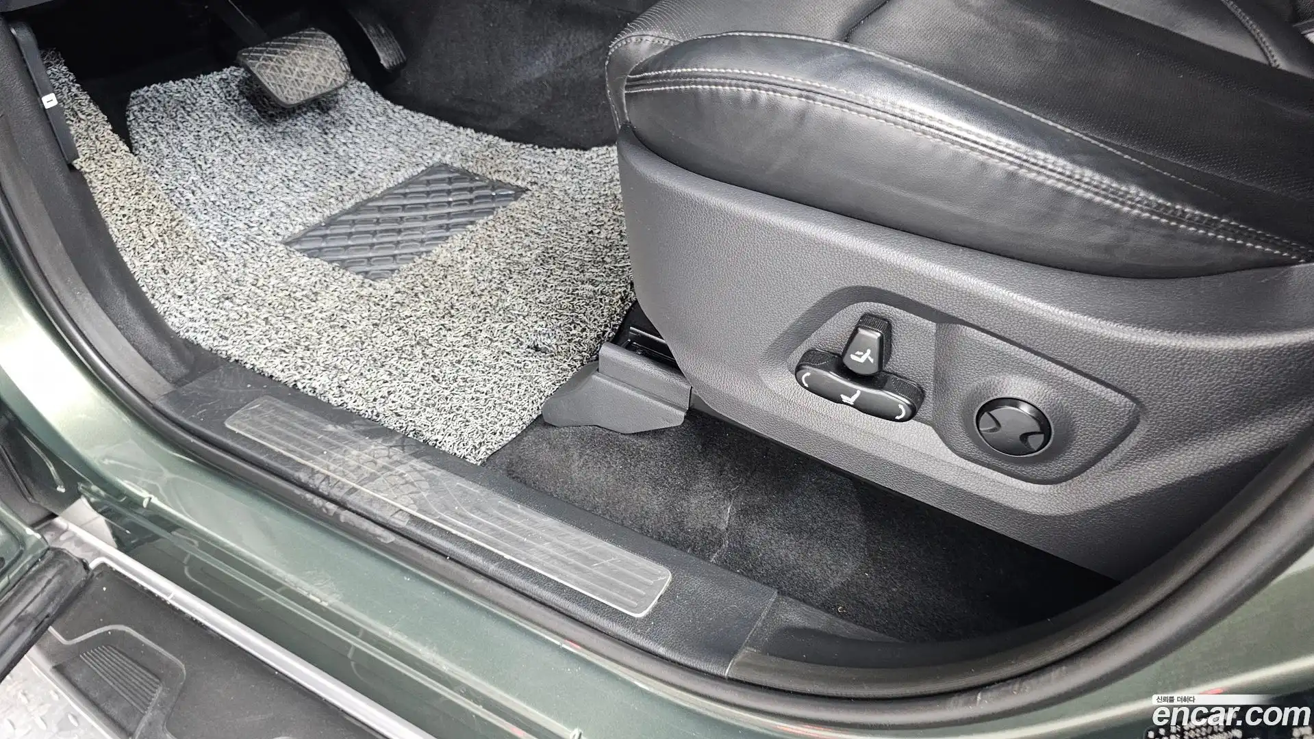 Rexton KG Mobility 2023.1-OPTION-043