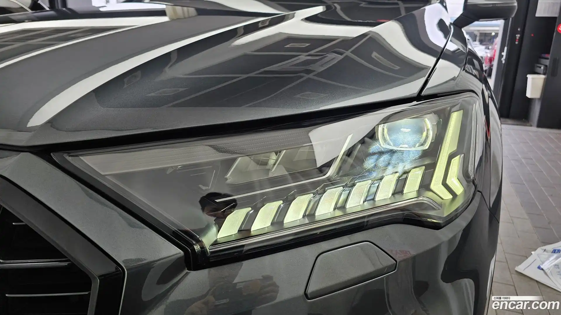 Q7 Audi 2021.11-OUTER-032