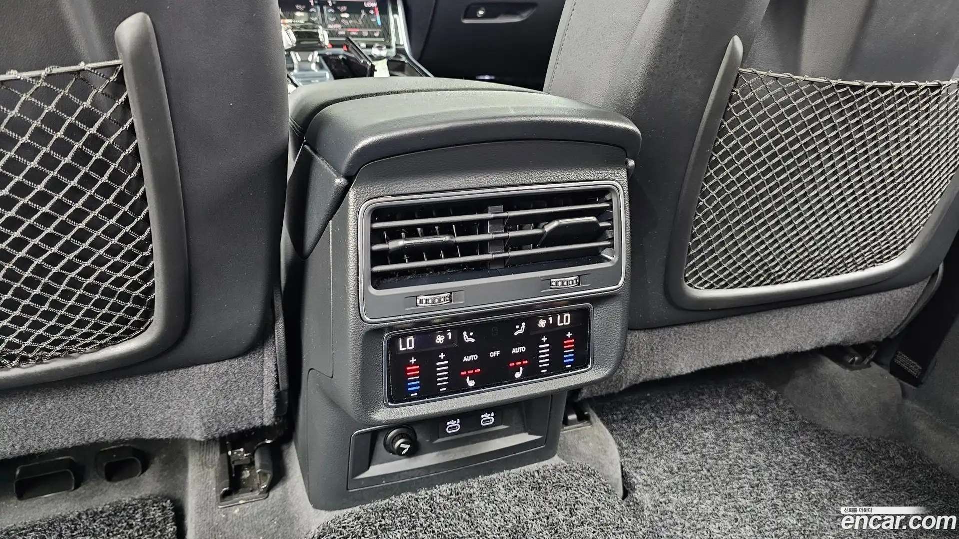 Q7 Audi 2021.11-OPTION-044