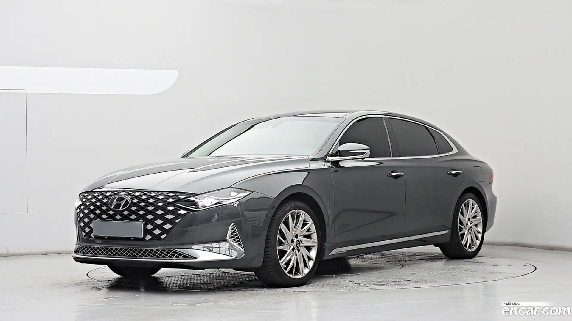 Grandeur Hyundai 2022.0-OUTER-001