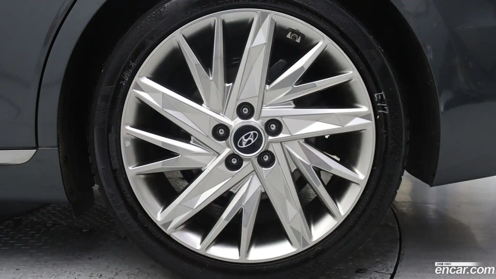 Grandeur Hyundai 2022.0-OPTION-021
