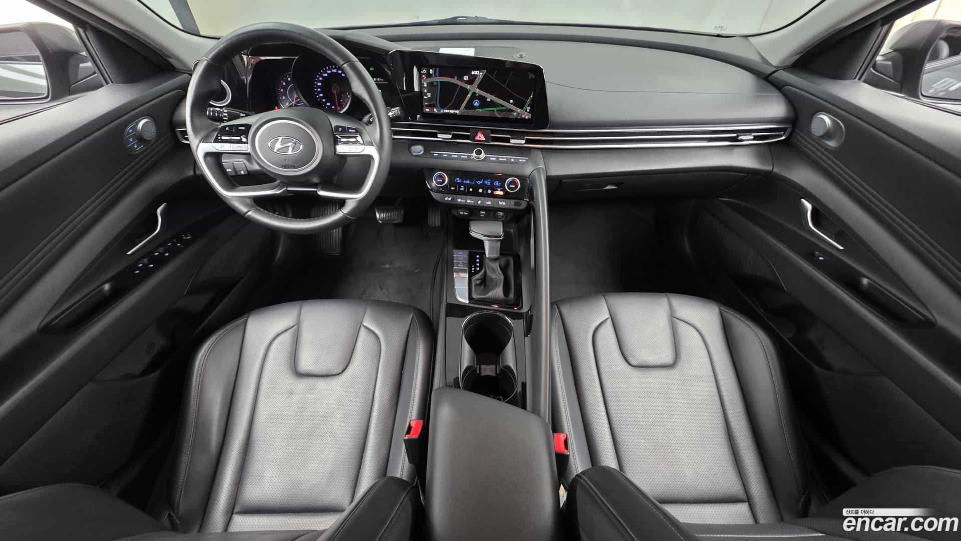AVANTE Hyundai 2021.0-INNER-007