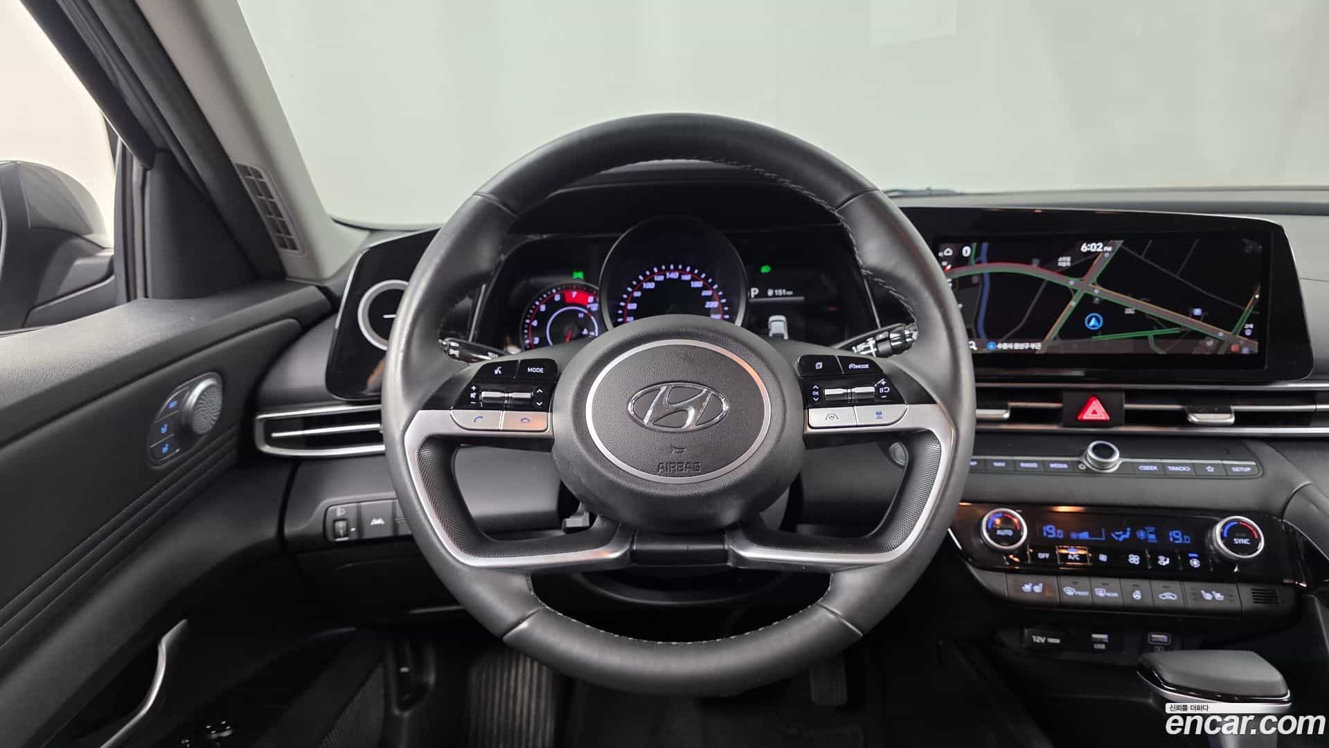 AVANTE Hyundai 2021.0-OPTION-016