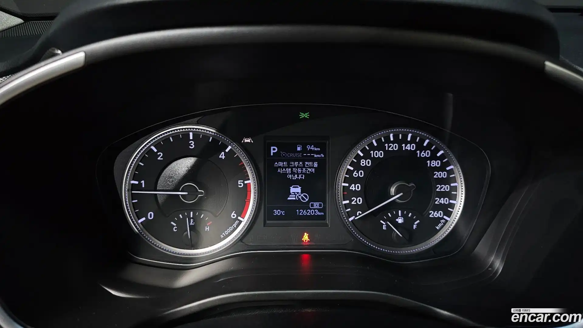 Santafe Hyundai 2019.2-INNER-008