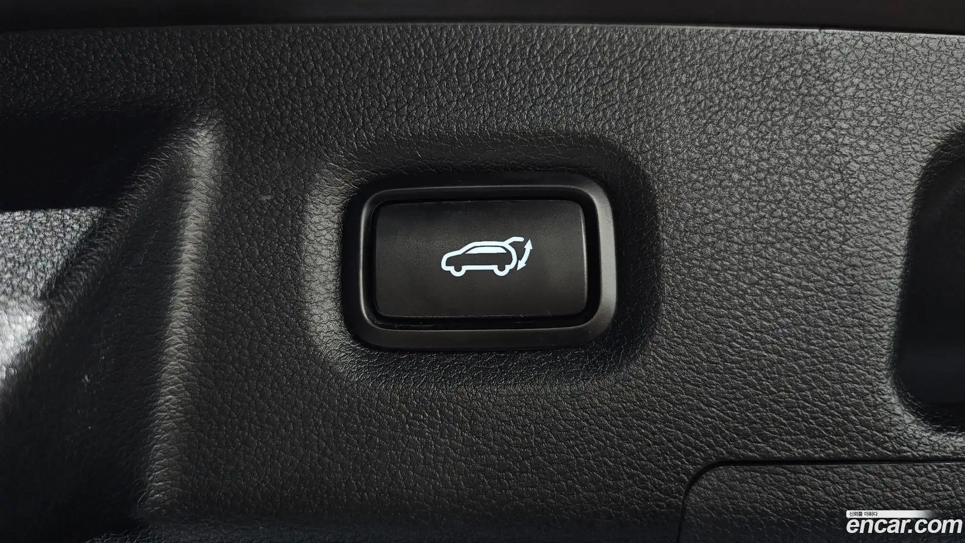 Santafe Hyundai 2019.2-OPTION-020