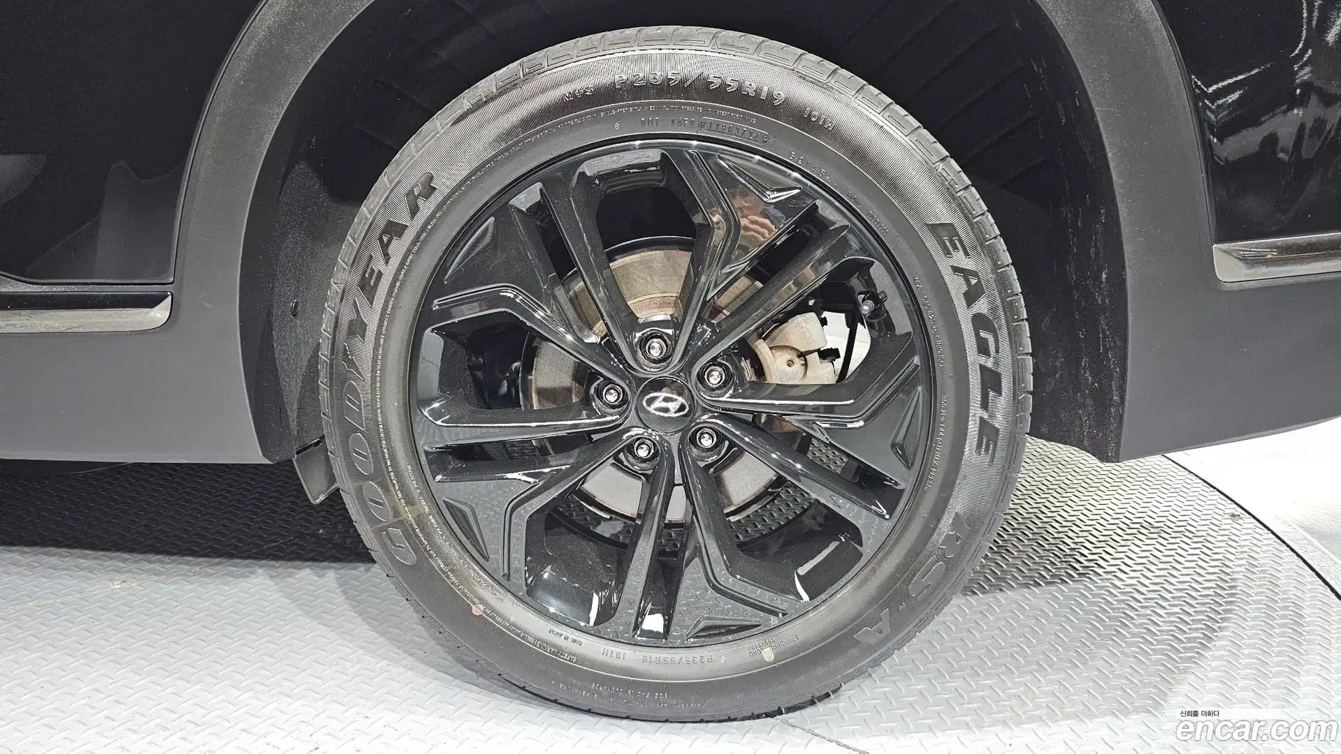 Santafe Hyundai 2019.2-OUTER-031