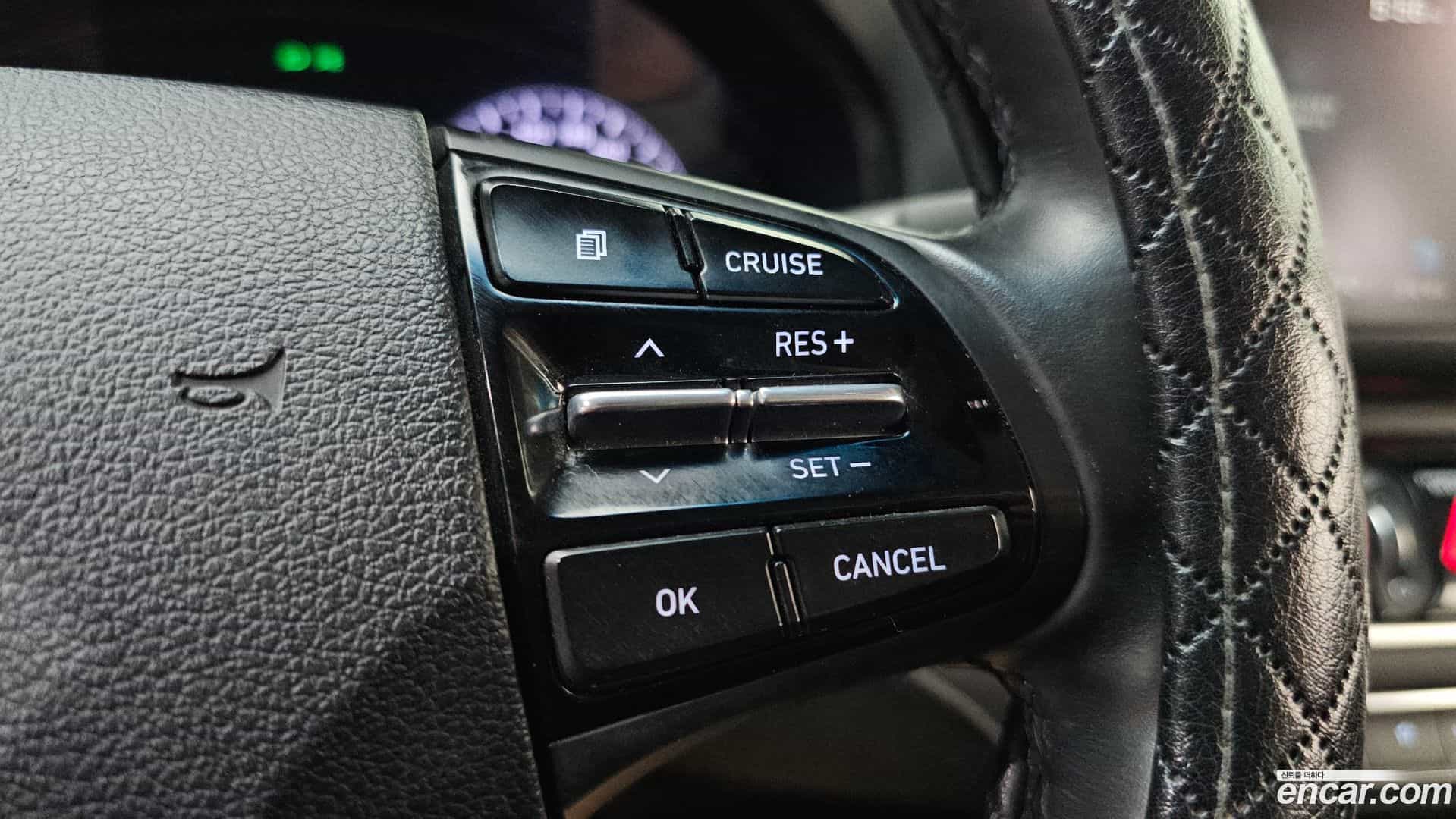 Grandeur Hyundai 2017.3-OPTION-022
