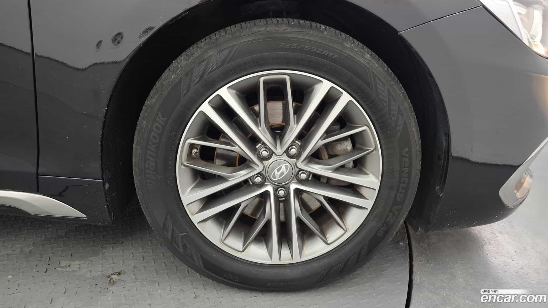 Grandeur Hyundai 2017.3-OUTER-031
