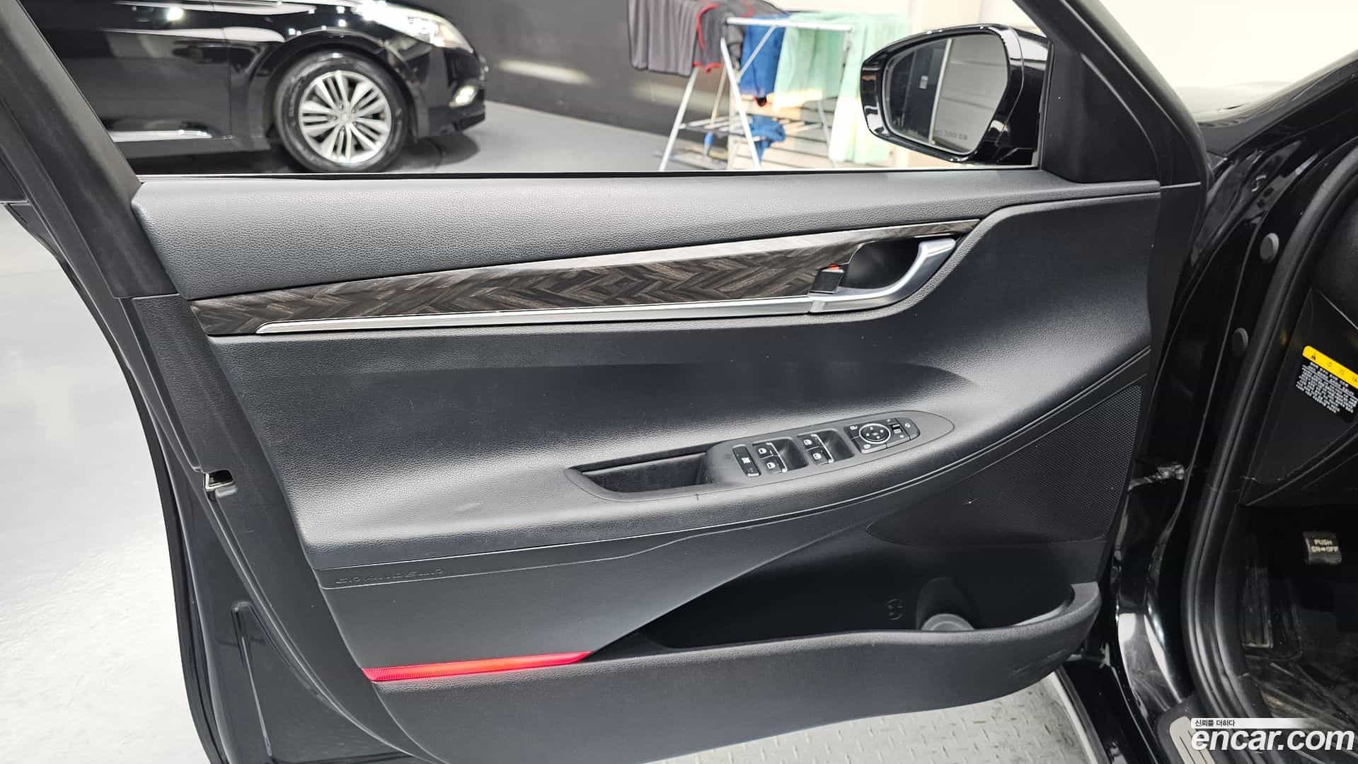 Grandeur Hyundai 2017.3-INNER-034