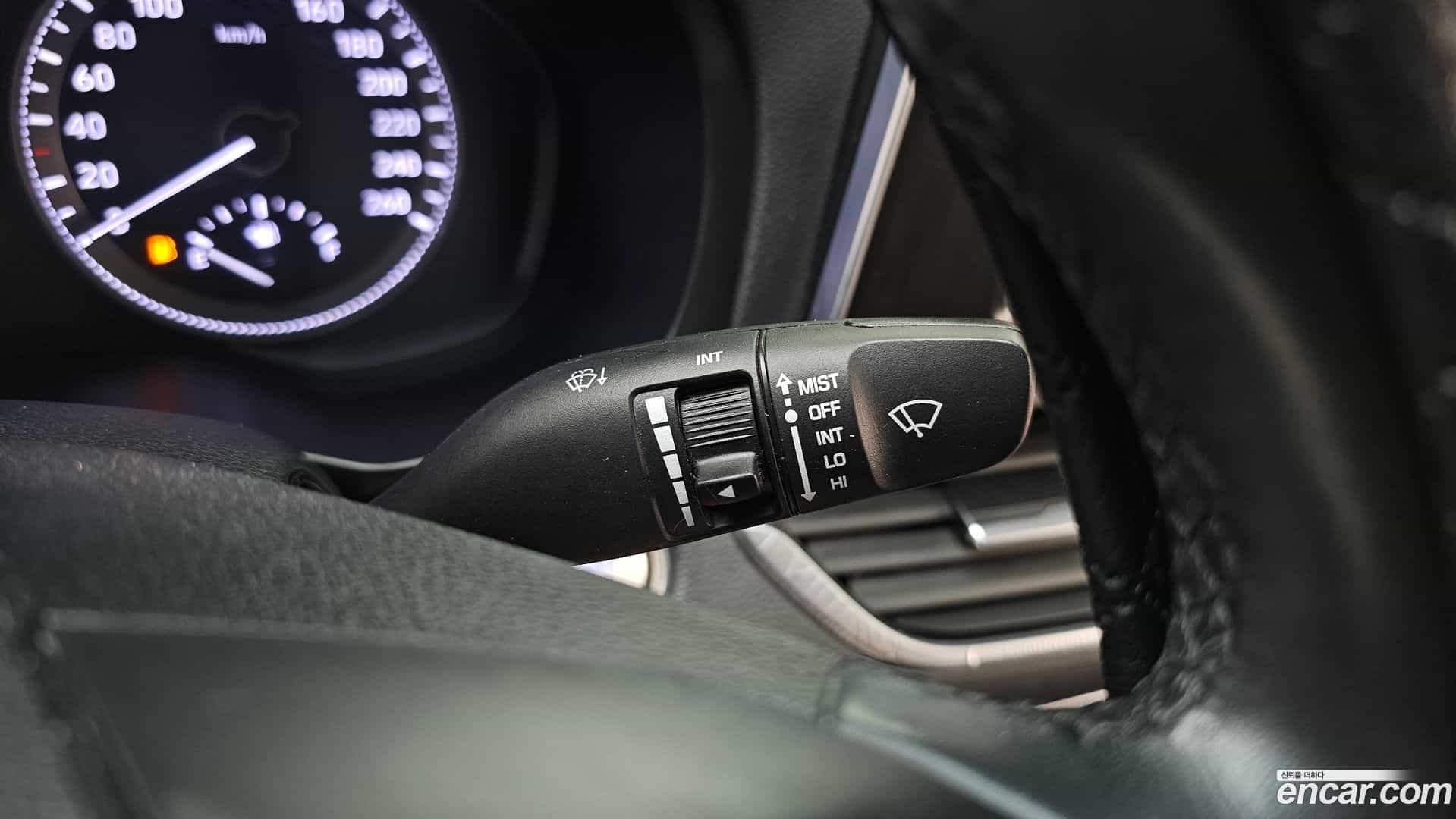 Grandeur Hyundai 2017.3-OPTION-041