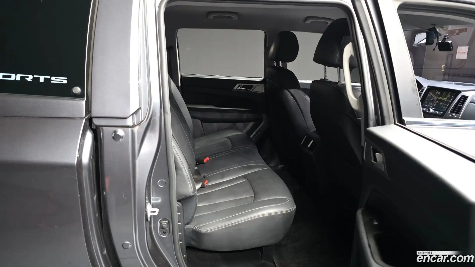 Rexton KG Mobility 2019.7-OPTION-016