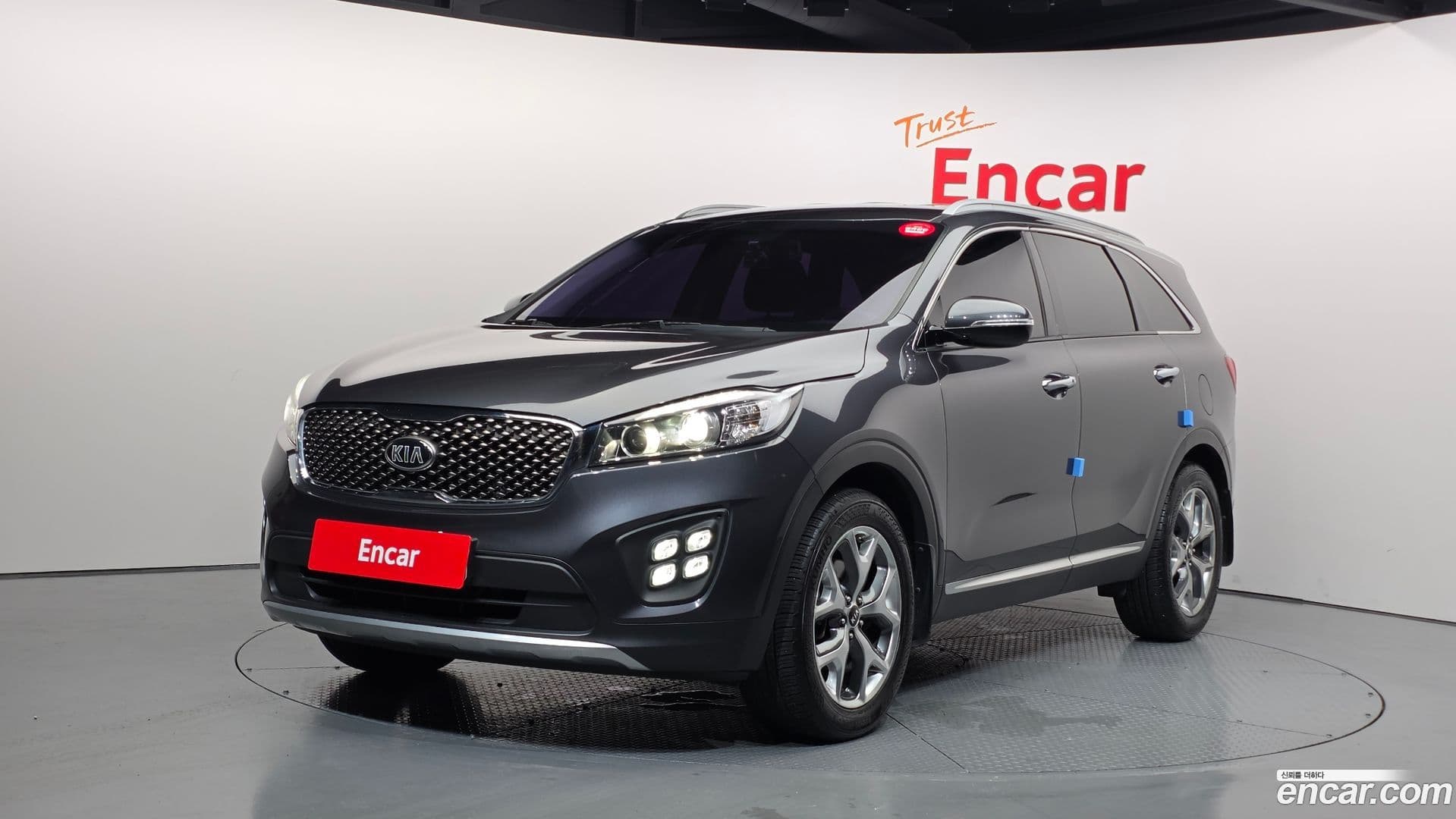 Main__Slider__Photo:Sorento Kia 2016.8-0