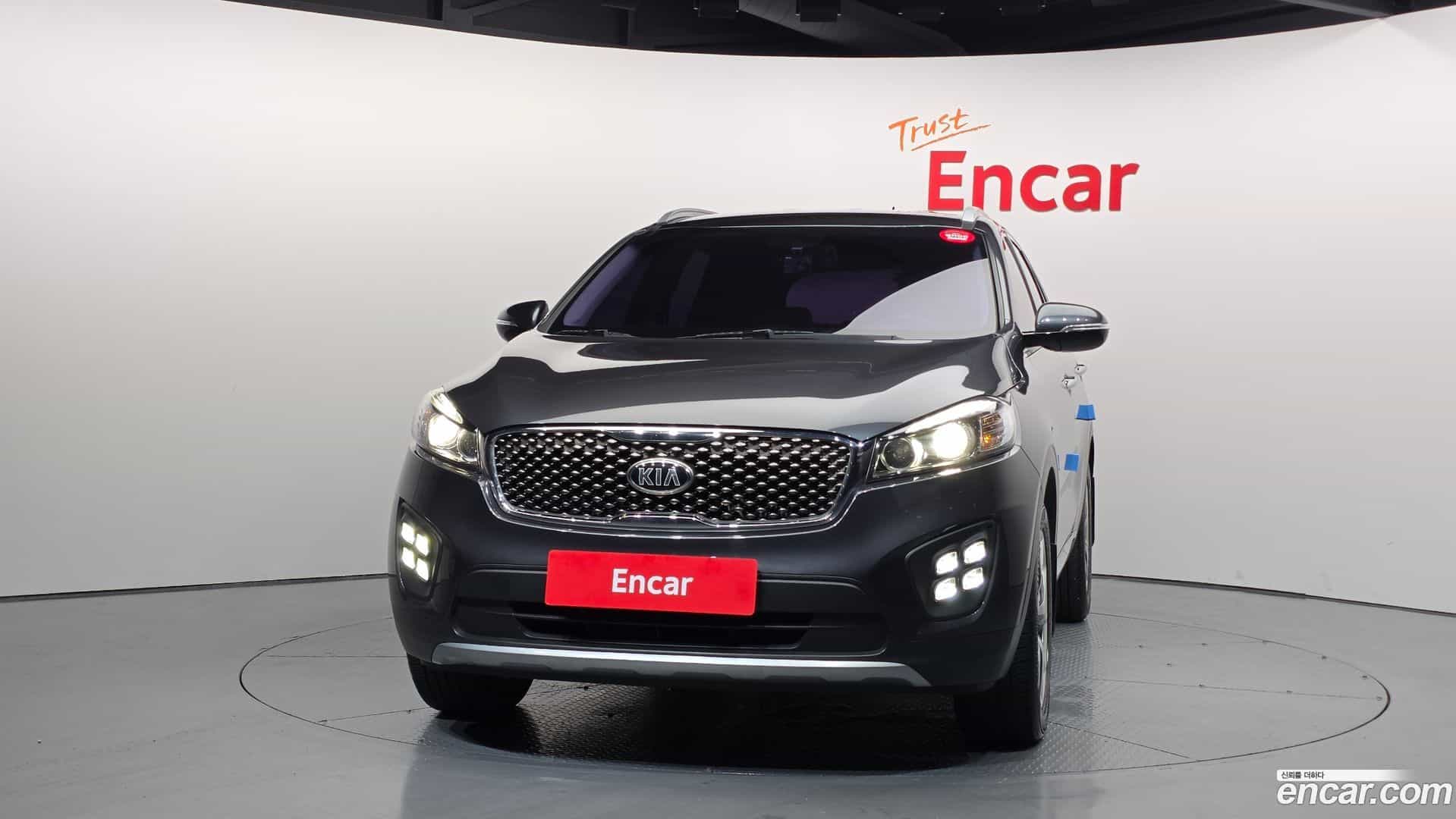 Sorento Kia 2016.8-OUTER-003