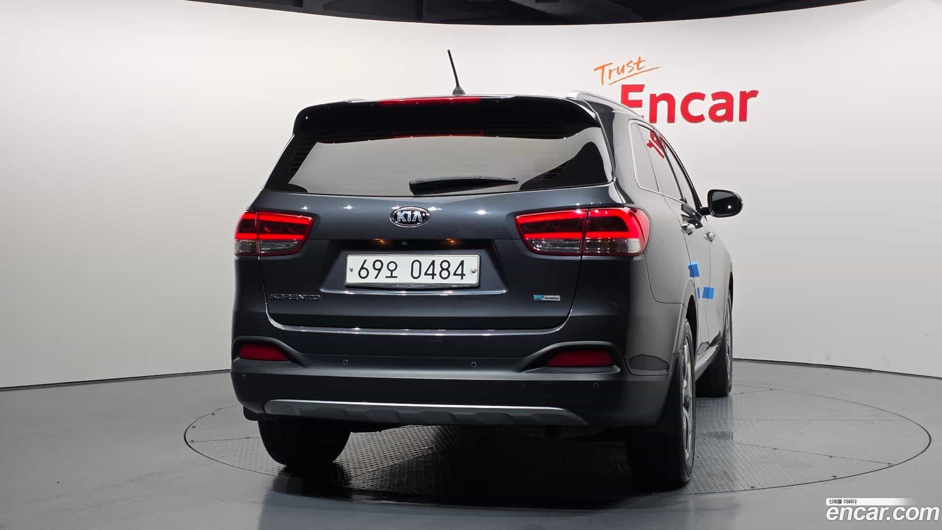 Sorento Kia 2016.8-OUTER-004