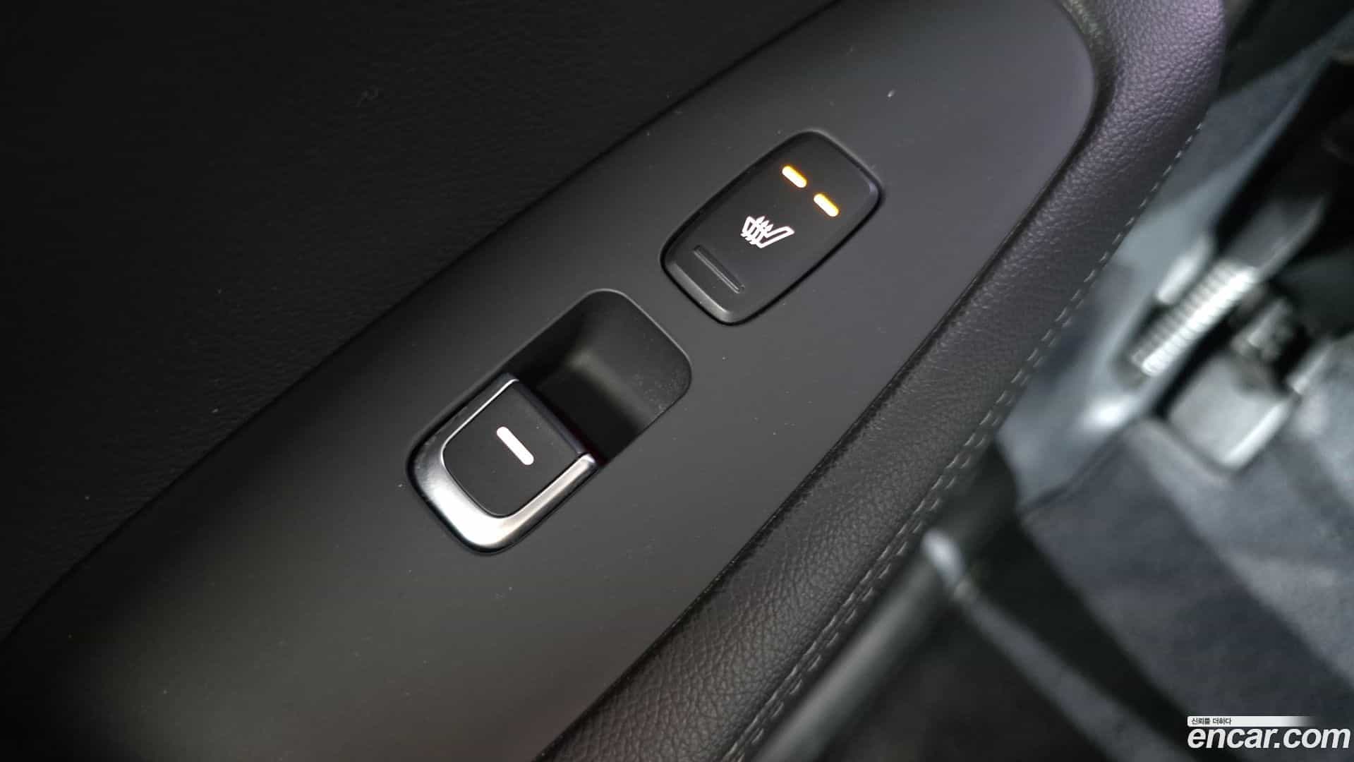 Sorento Kia 2016.8-OPTION-022