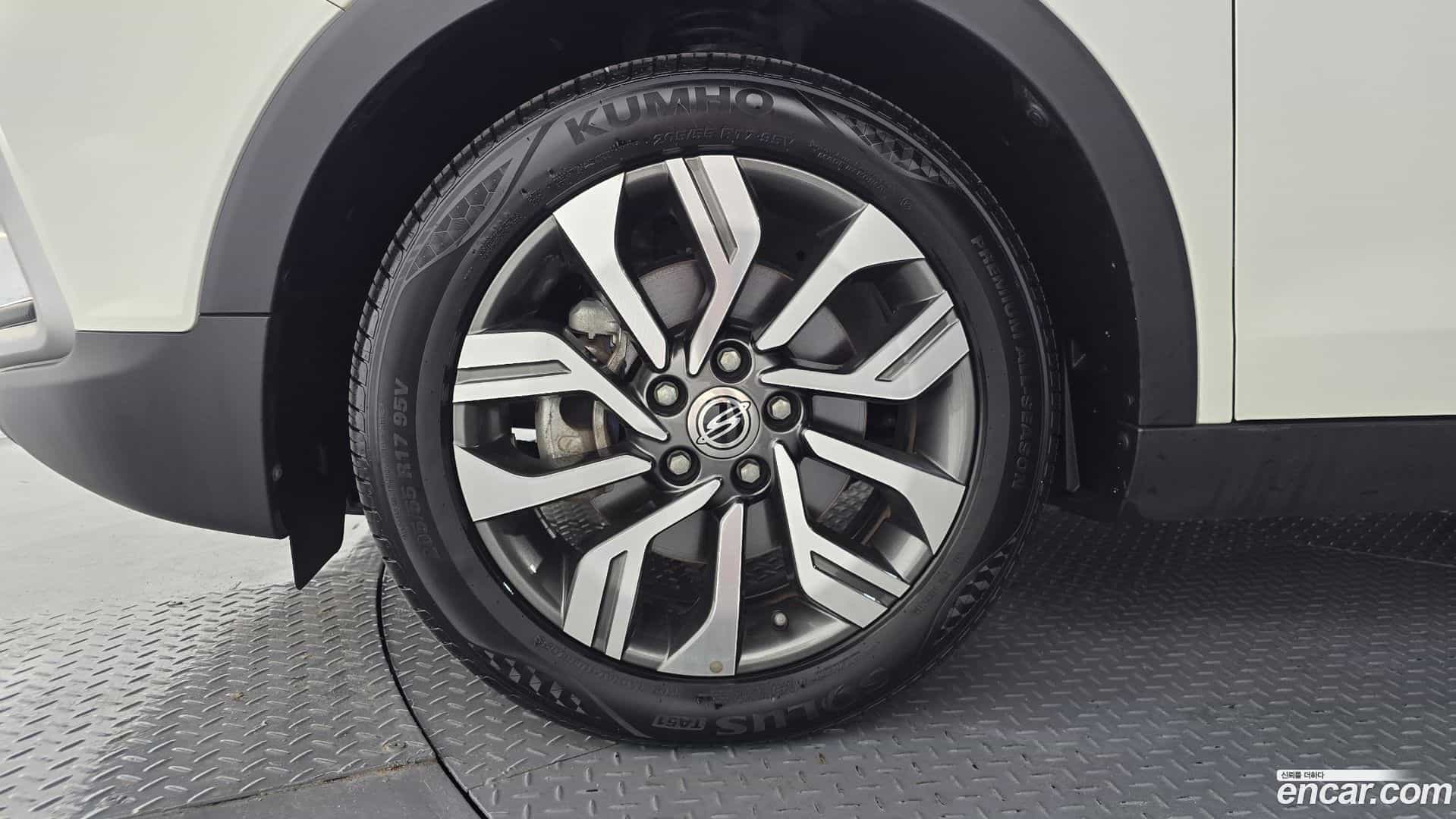TIBOLI KG Mobility 2018.4-OUTER-005