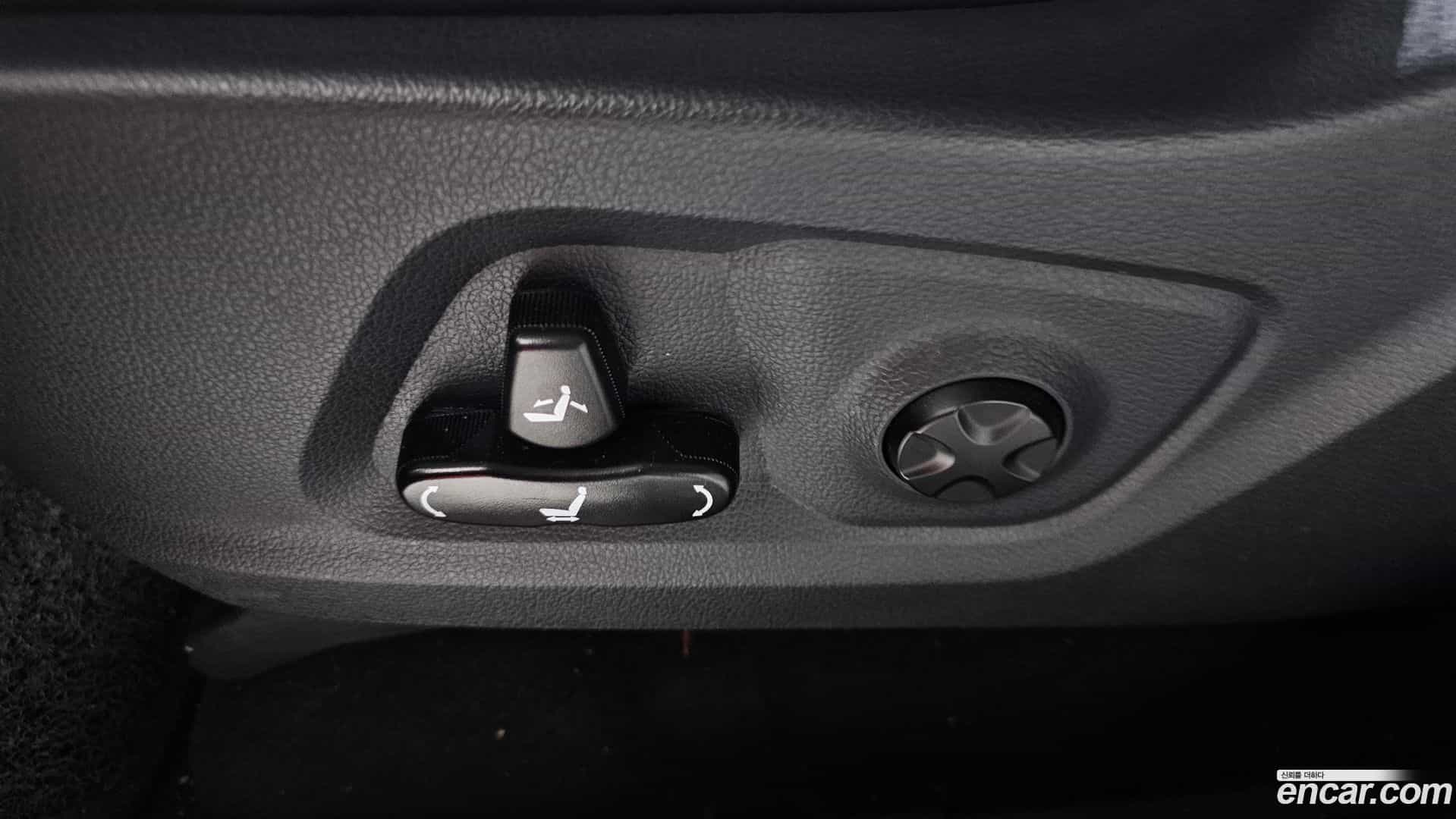 Rexton KG Mobility 2020.9-OPTION-020